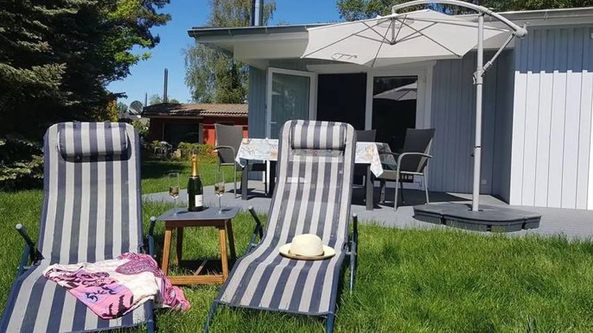 Bungalow für 4 Personen, mit Garten in Zingst - 2