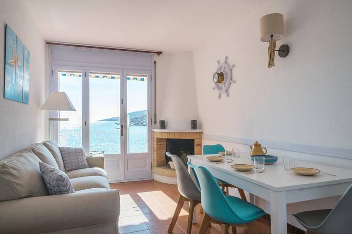 Ganze Wohnung, Bellavista-Ferienwohnung am Strand -Tamariu-Costa Brava in Platja de Tamariu (Palafrugell), Tamariu