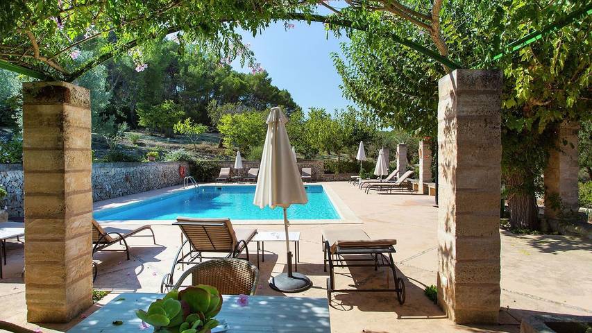 Ferienhaus für 2 Personen, mit Pool und Terrasse sowie Garten - 1