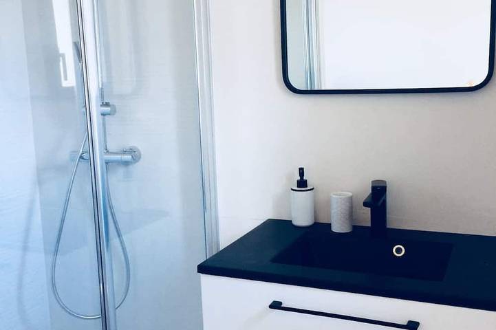 Location de vacances pour 5 personnes, avec jardin et terrasse dans l'Herbaudière - 4