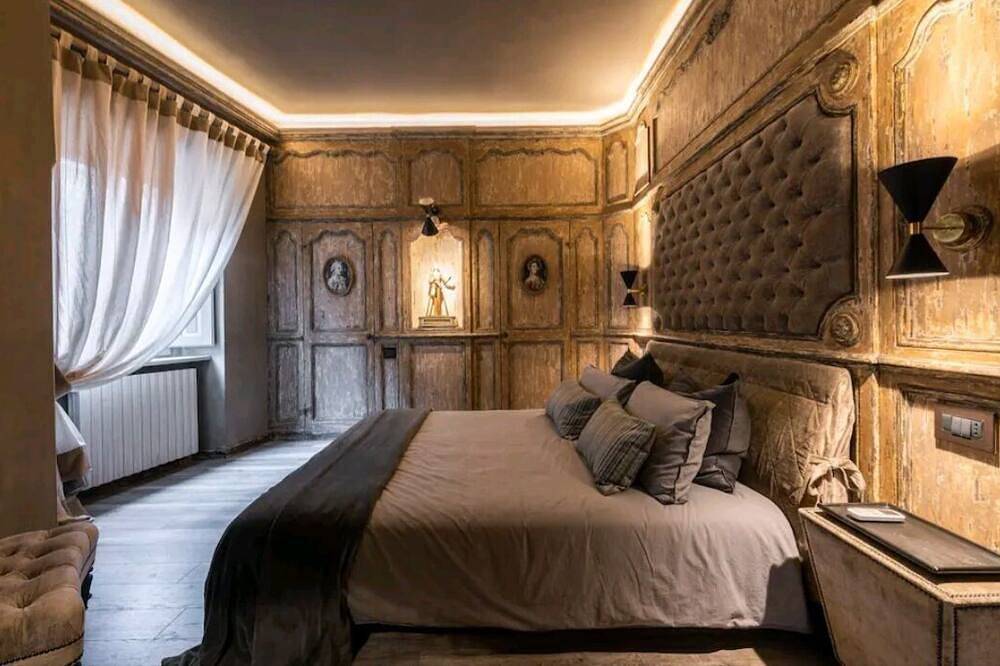 Charming Apartment in the Center of Florence in Florence city center, Florence
