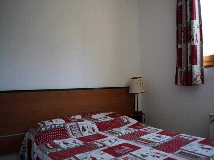 Gîte pour 8 personnes, avec piscine, animaux acceptés dans Col De La Croix De Fer - 4