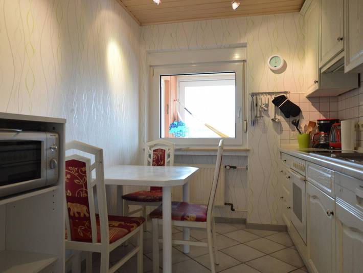 Ferienwohnung für 3 Personen, mit Balkon und Garten sowie Pool in Wuppertal - 4