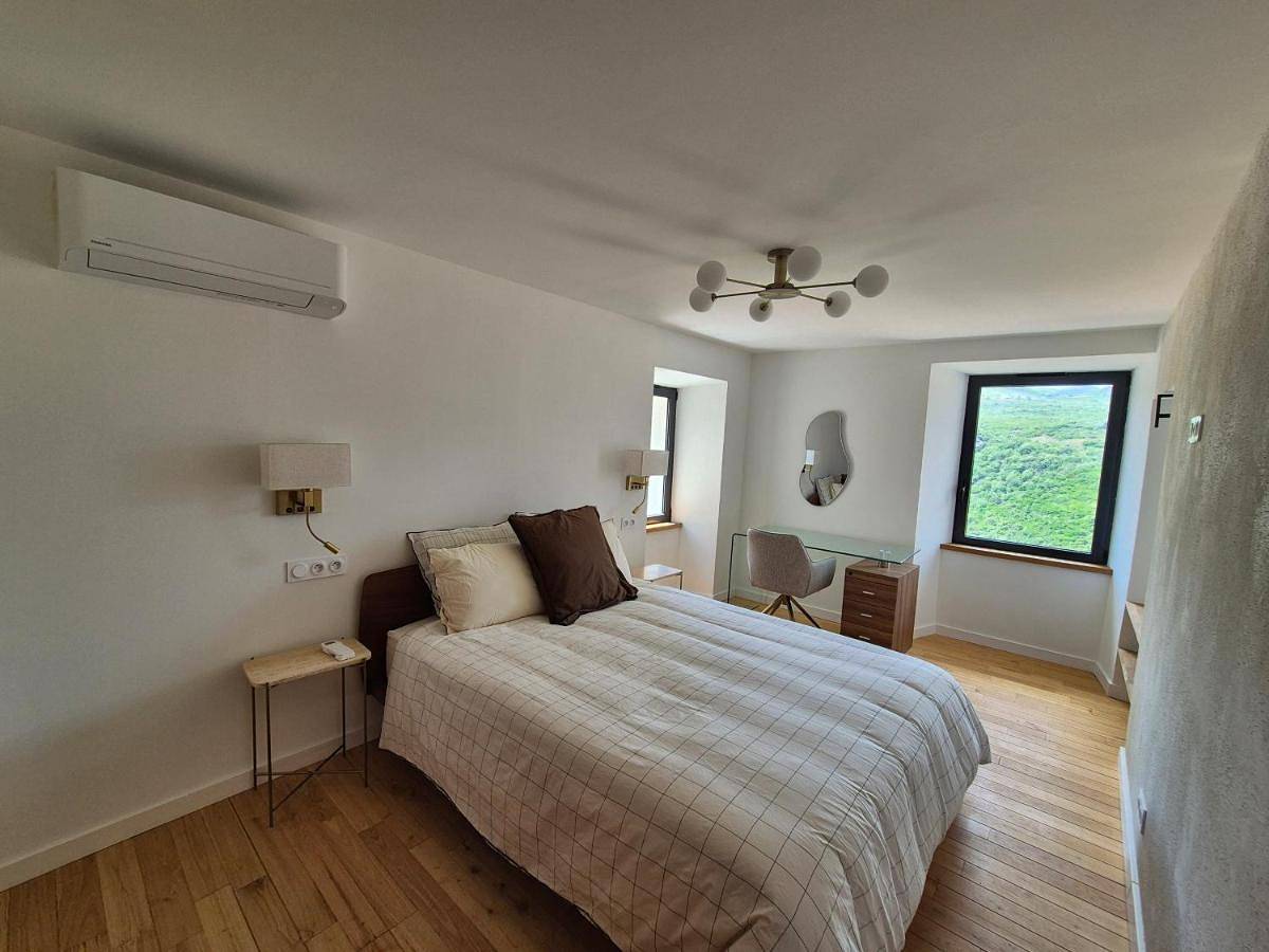 Appartement entier, One-Bedroom Apartment in Vallecalle, Région de Calvi