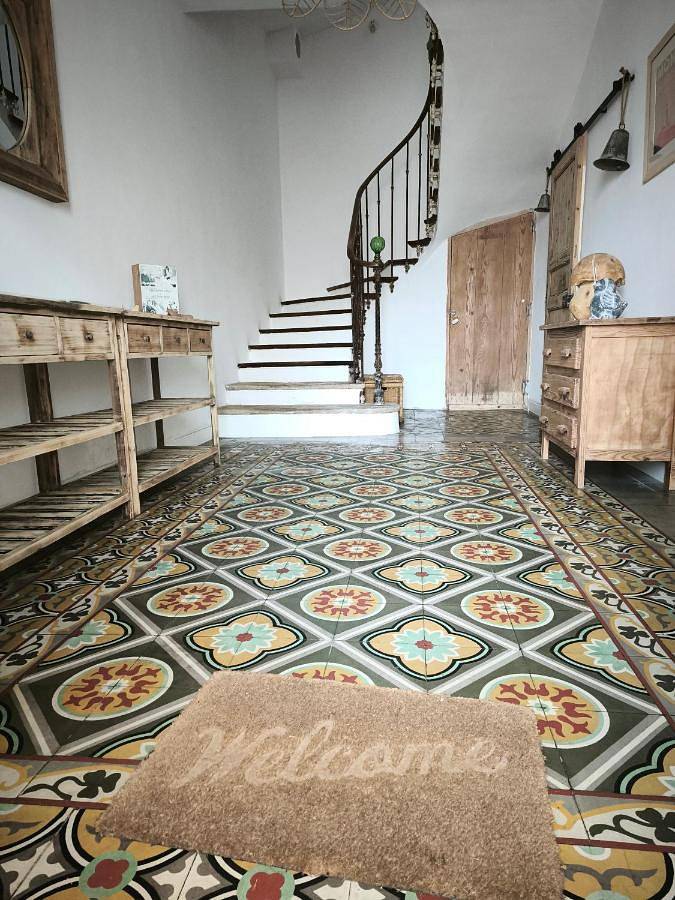 Location de vacances pour 6 personnes, avec terrasse et jardin à Villes-sur-Auzon