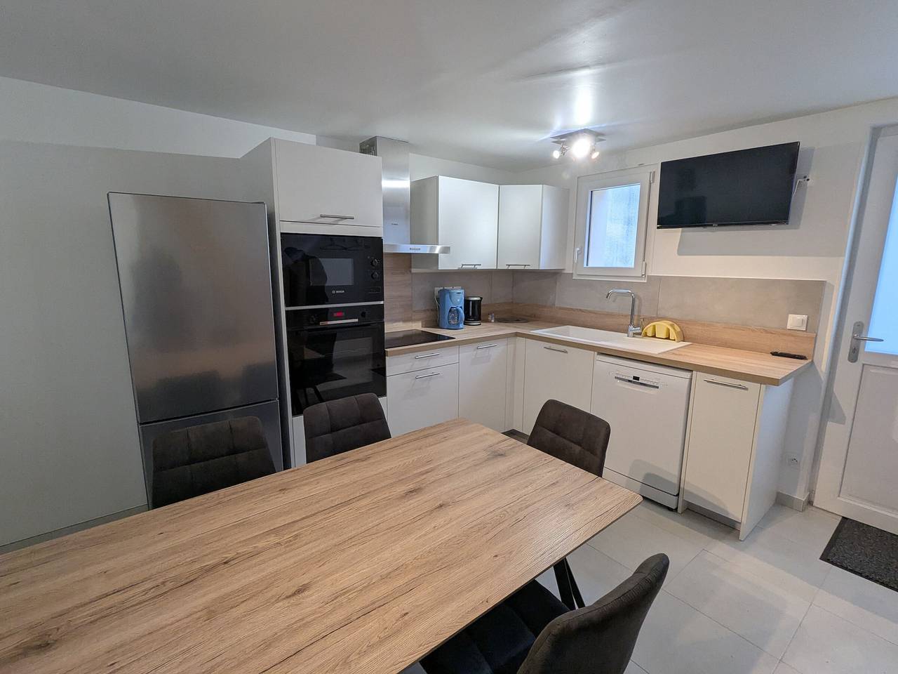 Gemütliches Haus mit Klimaanlage, 4 Zimmern, Terrasse, Parkplatz - 6 Pers. in Chilleurs-aux-Bois, Pithiviers und Umgebung