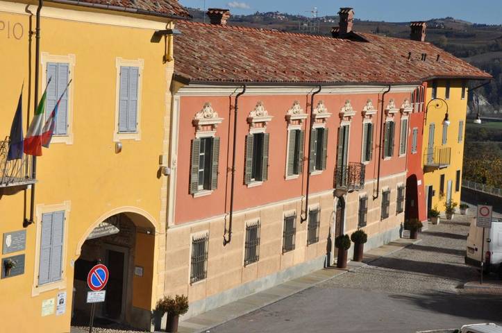Chambre d’hôte pour 2 personnes, avec Balcon ainsi que Terrasse et Vue à Piozzo