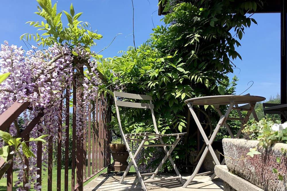 Zwischen Weinstraße und Morvan, geräumiges Ferienhaus mit Pool, deal zum Treffen in Autun, Autun und Umgebung