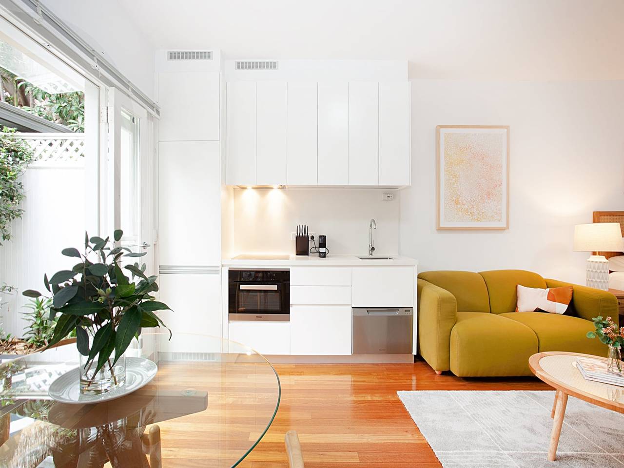 Entire apartment, Leafy and Tranquil Inner West Studio Apartment in Sydney, New South Wales