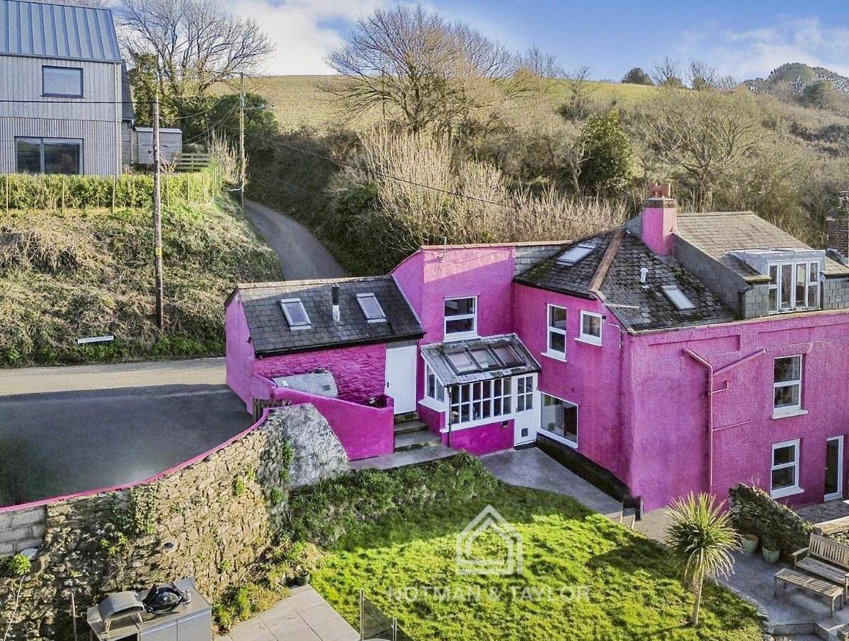 High Cross House in Cornwall
