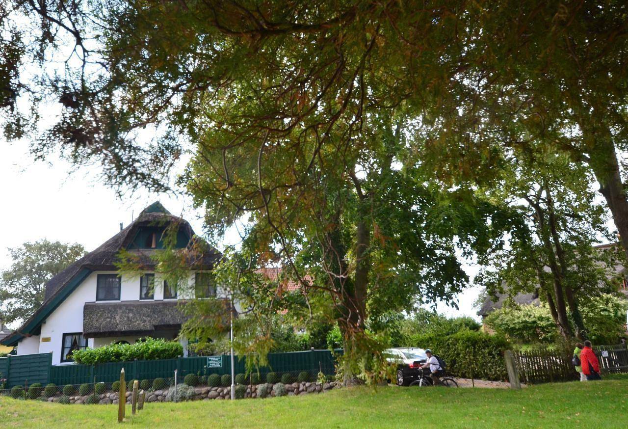 Ferienhaus in Groß Zicker mit Terrasse, Garten und Grill in Groß Zicker, Mönchgut