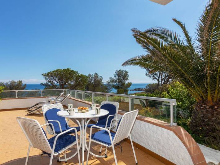 Holiday home for 4 people, with terrace - 1