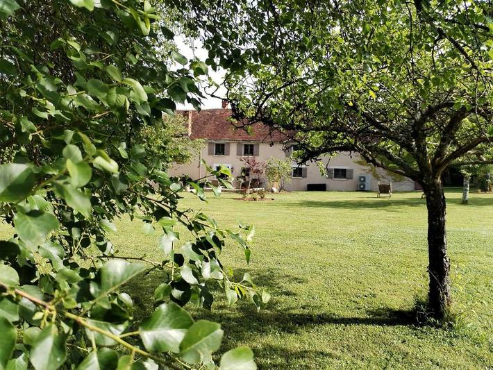 Maison d’hôte pour 2 personnes, avec jardin ainsi que vue et sauna dans Yonne - 4
