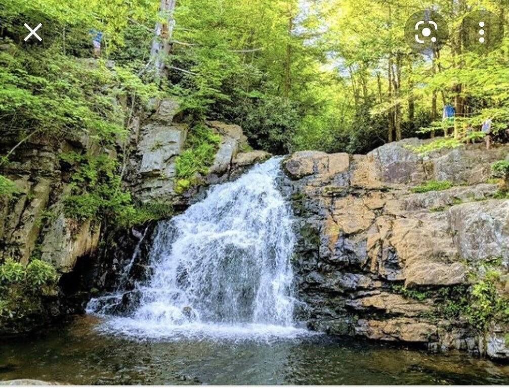 Boulder Lake Retreat in Hickory Run State Park