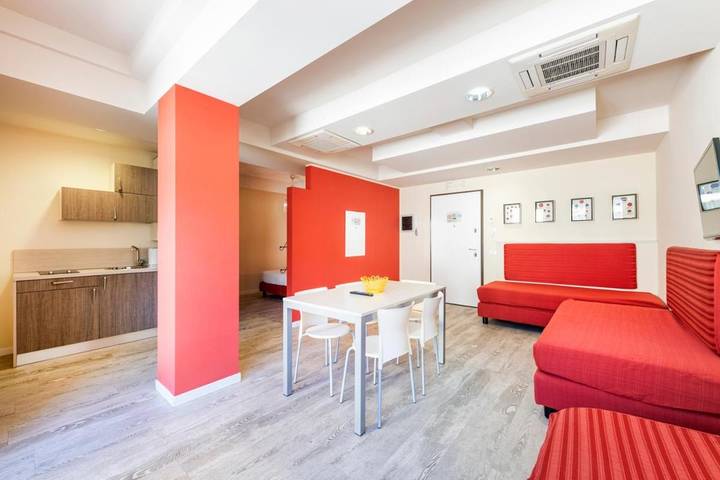 Location de vacances pour 2 personnes, animaux acceptés à Lenno - 4