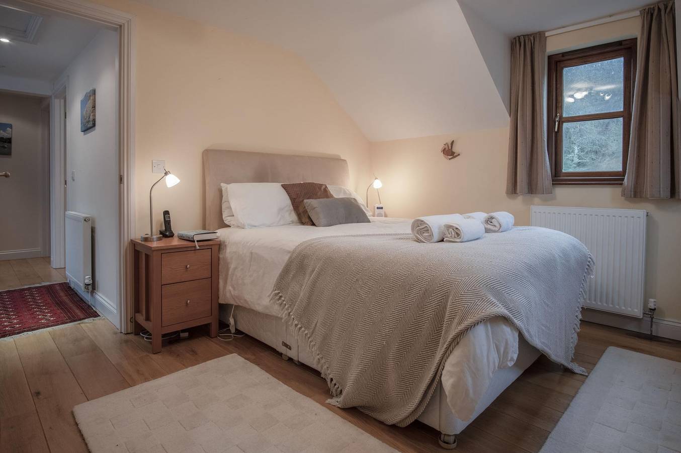 Llais Afon - 3 Bedroom Holiday Home - Fishguard in Fishguard, Pembrokeshire