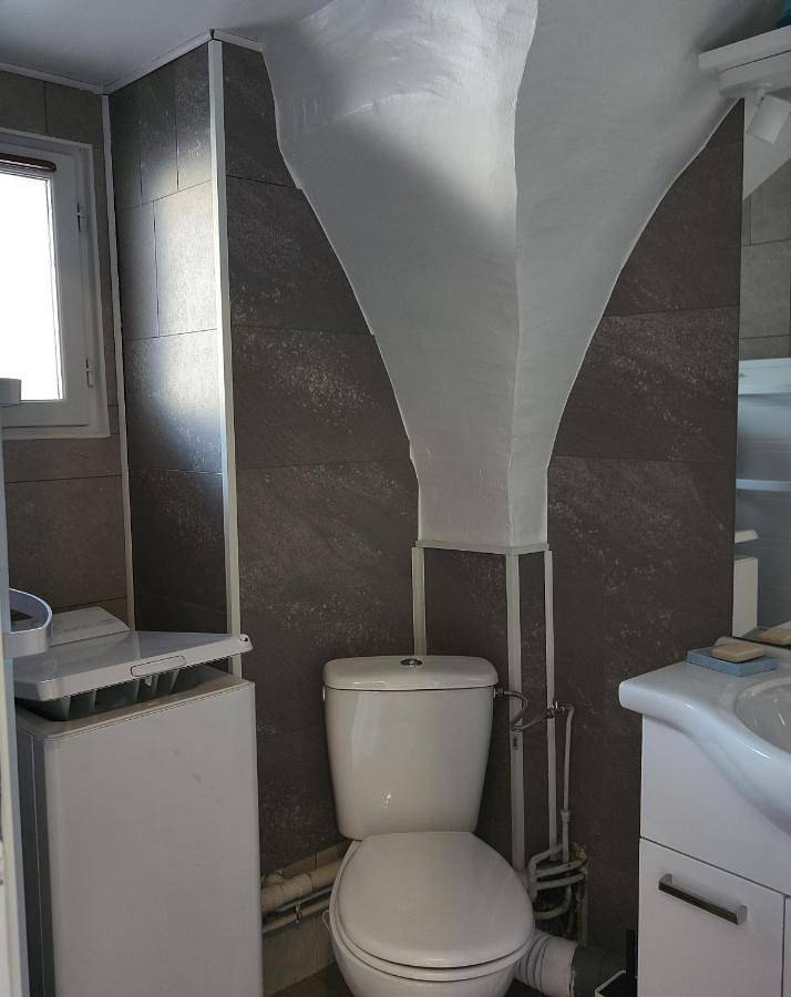 Appartement entier, One-Bedroom Apartment in Sainte-Marie-de-Cuines, Région de Saint-Jean-de-Maurienne