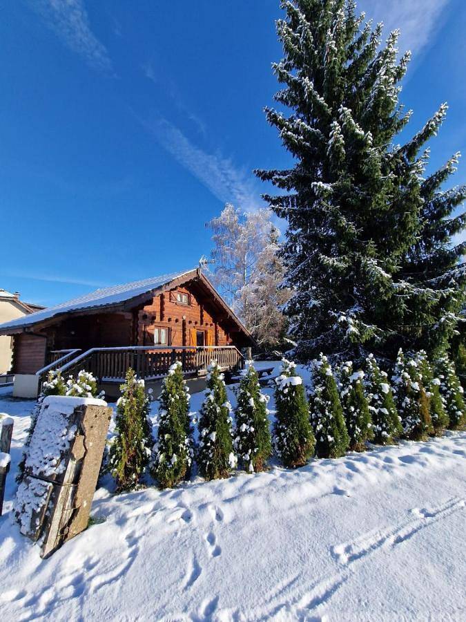 Three-Bedroom Chalet in Mignovillard, Jura Francais