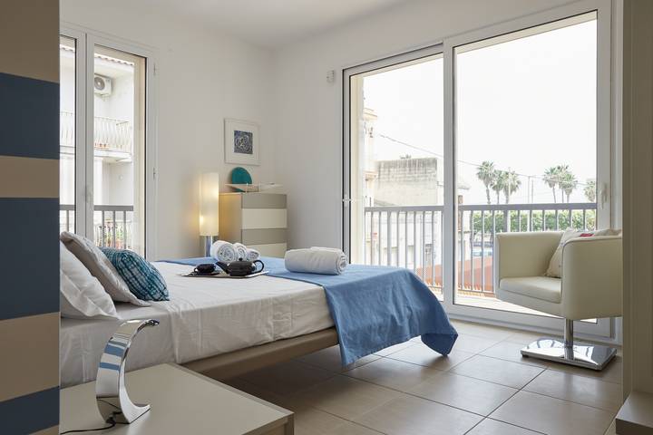 Entire apartment, Casa Vivian Sicilymyhome in Pozzallo, Ragusa Province