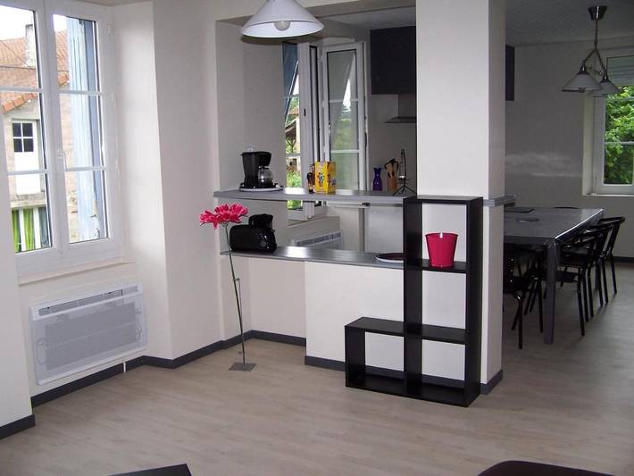 Location de vacances pour 6 personnes, avec Terrasse et Jardin à Saint-Junien