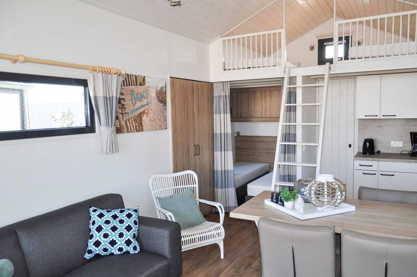 Europarcs Poort van Zeeland — Tiny House 4 in Hellevoetsluis, Niederländische Nordsee