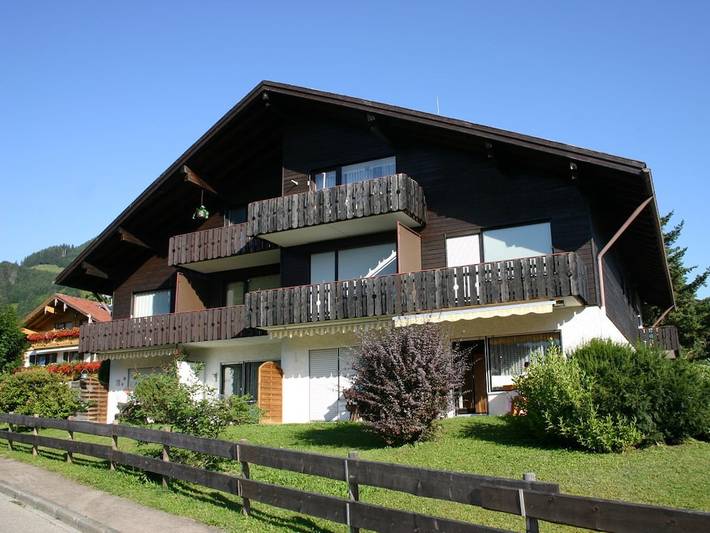 Ferienhaus für 4 Personen, mit Terrasse und Garten