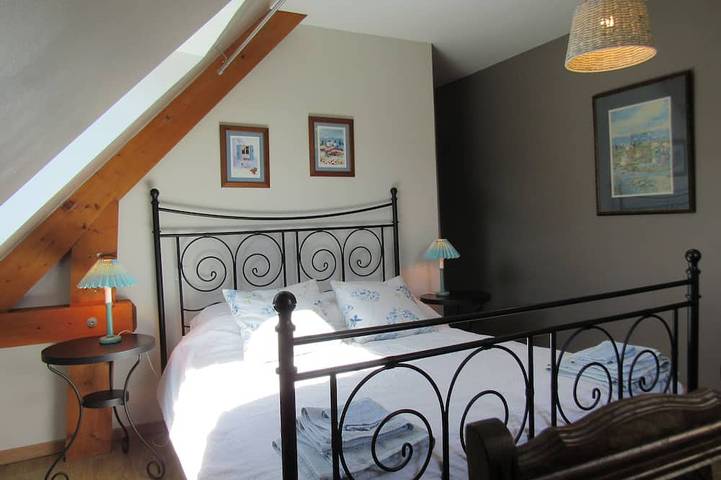 Location de vacances pour 8 personnes, avec terrasse et jardin, animaux acceptés à Mandeville-en-Bessin - 4