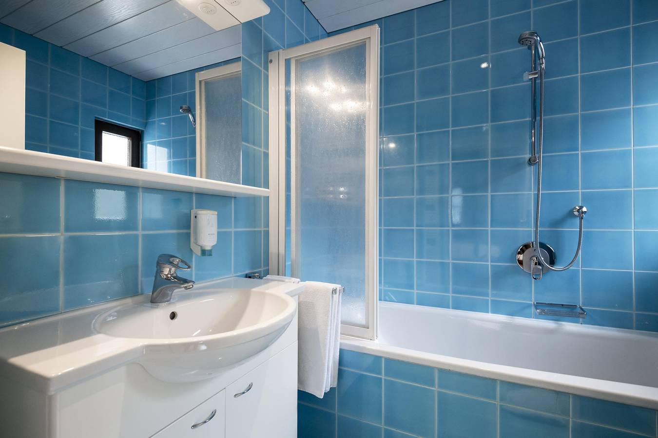 Ganze Wohnung, "Villa Stella Ferienwohnung N 59" in der Nähe des Skilifts mit Wlan, Balkon, Terrasse und Garten in St. Ulrich in Gröden, Dolomiti Superski