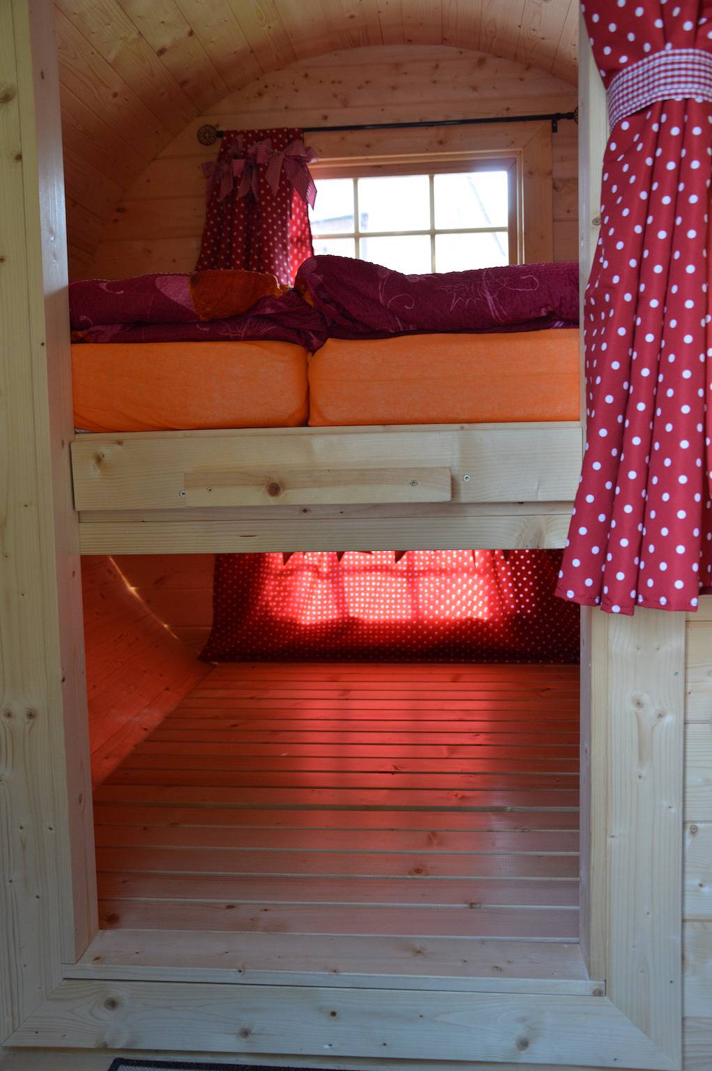 Campingfass Bunge 1 mit Gemeinschaftsgarten und Wlan in Krostitz, Nordsachsen