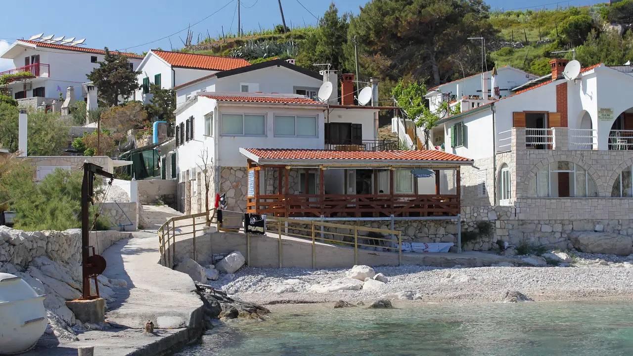Appartamento vacanze a Isola di Lesina a partire da 150€ a notte