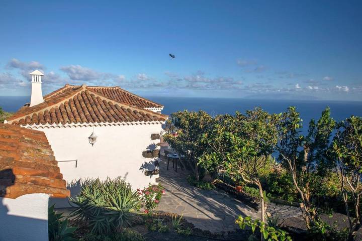 Casa rural para 3 personas, con jardín y terraza en Fuencaliente de La Palma