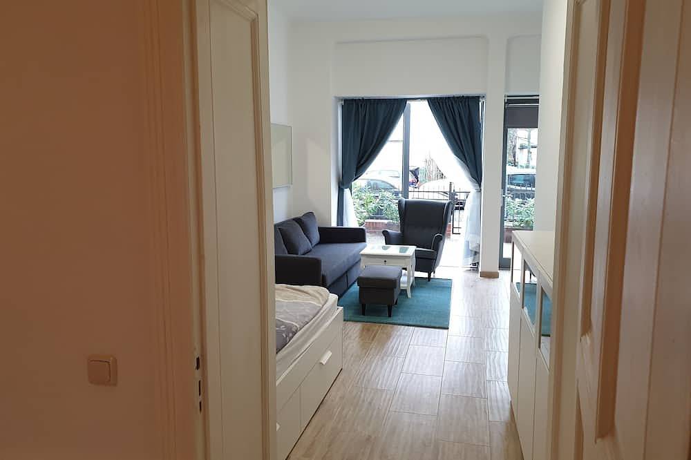 Ganze Wohnung, Modernes Ferienappartement in ruhiger Lage am Tegeler See (2) in Tegel Berlin, Berlin