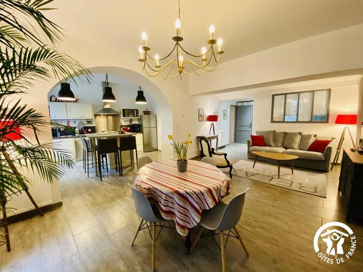 Gîte pour 2 personnes, avec Terrasse et Jardin