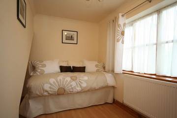 Cottage for 5 People in Three Cliffs Bay, Swansea region, Photo 2
