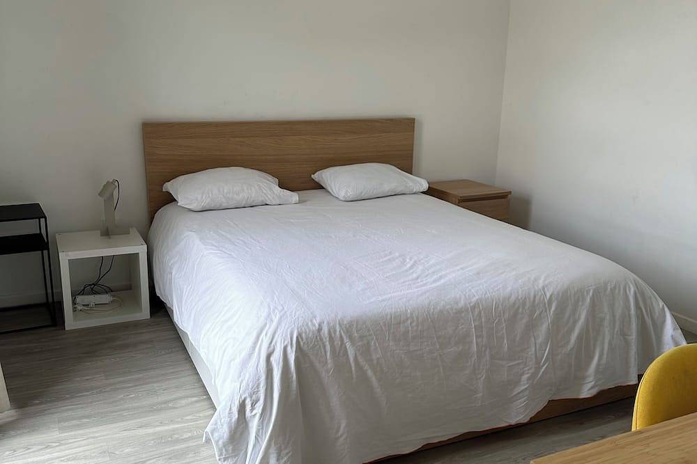 Apartamento entero, Charming 2 Rooms with Balcony and Parking between Paris and the Airport in Villepinte, Sena-Saint Denis