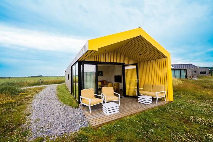 Chalet für 4 Personen, mit Balkon/Terrasse und Terrasse sowie Garten in Callantsoog