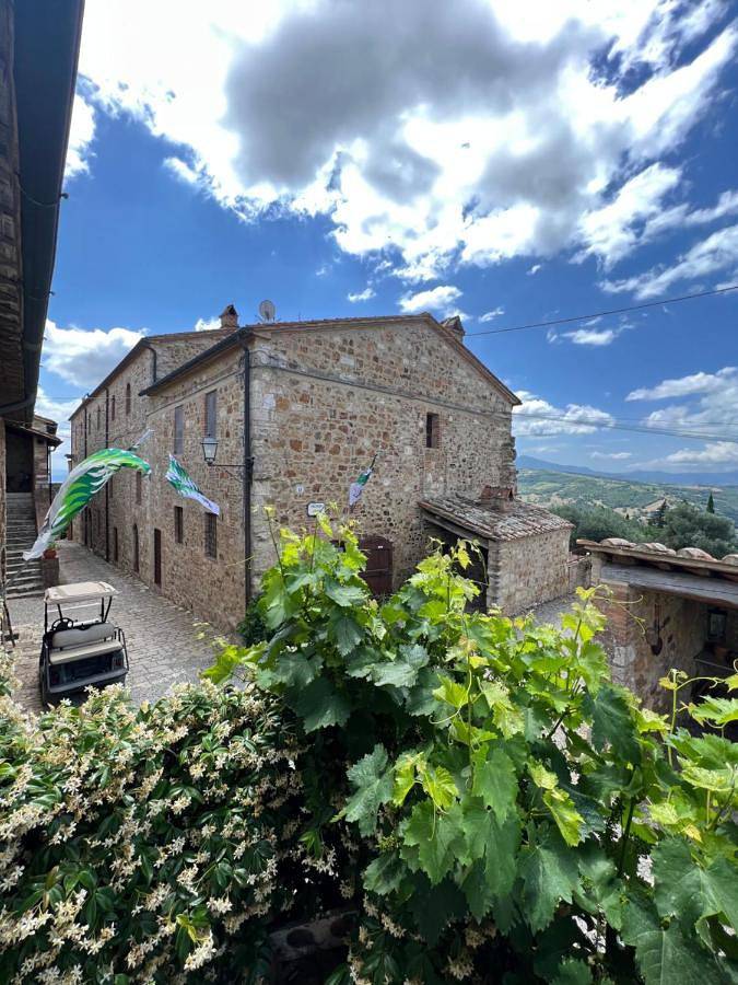 Casa vacanza per 5 persone, con Terrazza e Giardino nonché Panorama a San Quirico d'Orcia