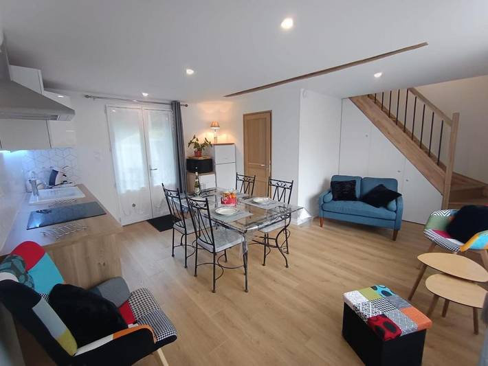 Location de vacances pour 4 personnes, avec vue et jardin, adapté aux familles à Francueil