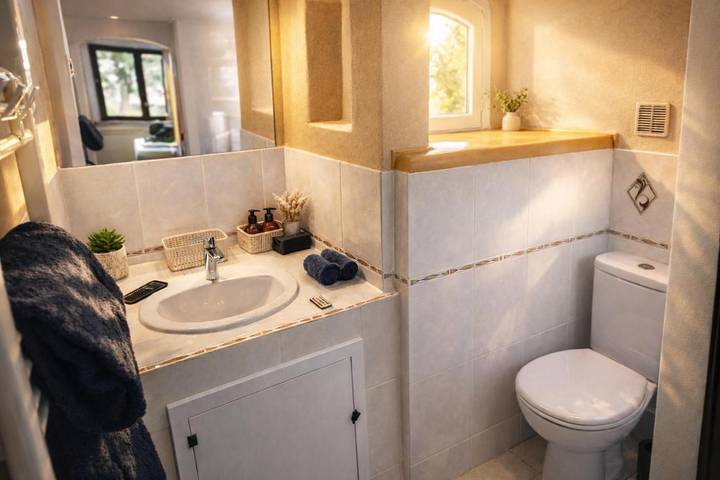 Gîte pour 3 personnes à Pallud - 4