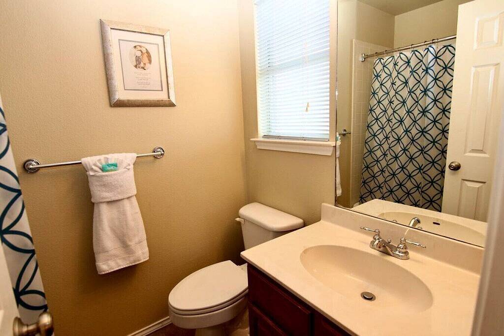 Ganze Wohnung, Flusslauf am Wasserrad - 2Bdr / 2Bth! in New Braunfels, Comal County