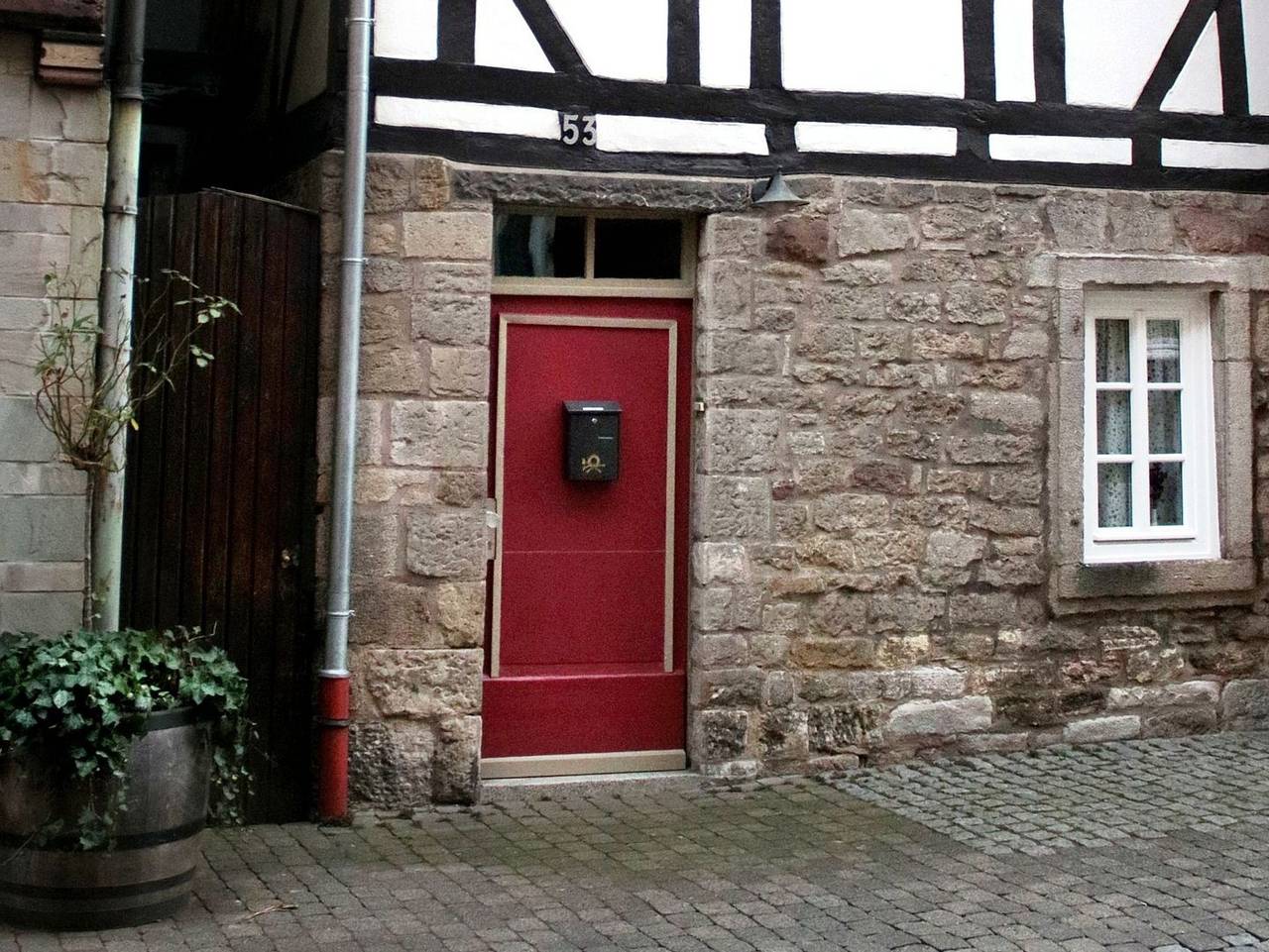Ferienhaus am Wall - 2-Raum Ferienhaus, 3 Etagen (62 m²) in Hann. Münden, Werratal