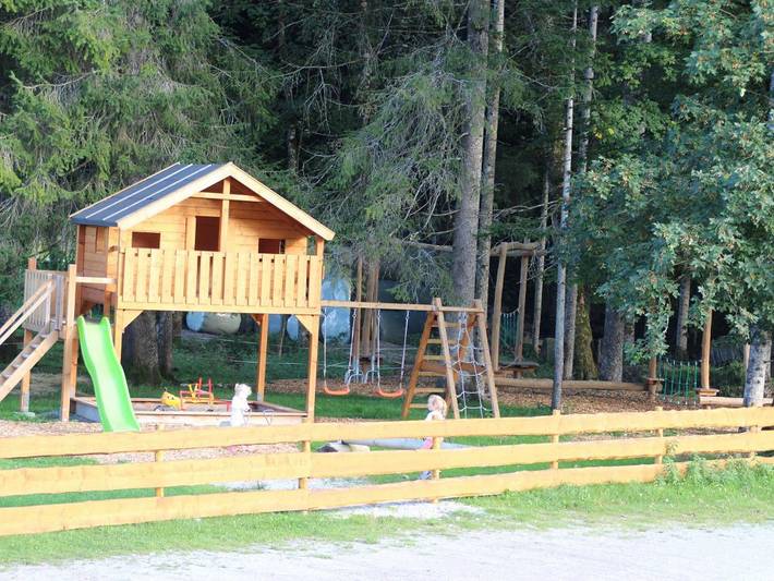 Ferienhaus für 2 Personen, mit Balkon und Balkon/Terrasse sowie Terrasse und Garten in Lenggries - 3