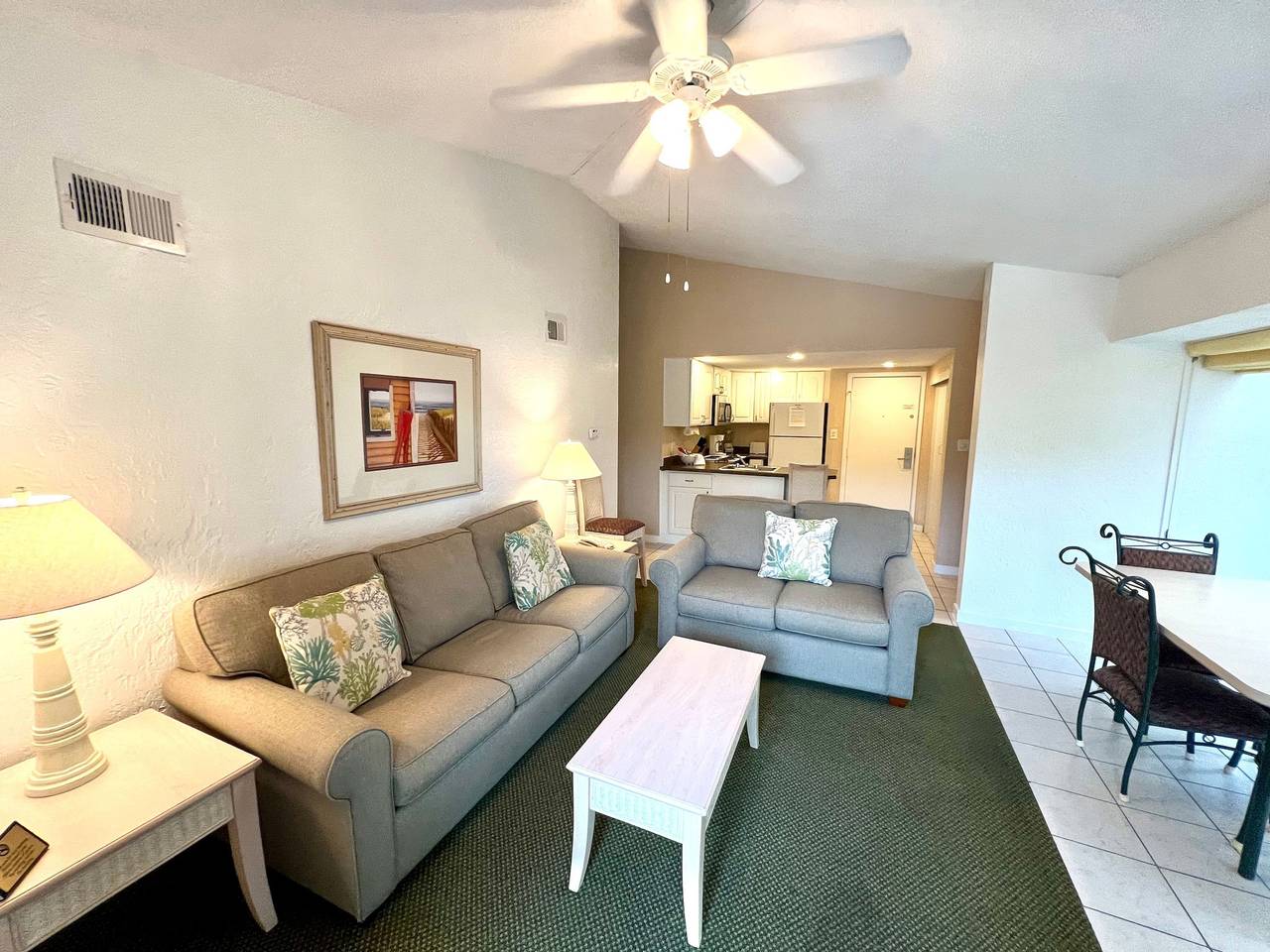 Entire apartment, Players Club Resort in Coligny Beach, Beaufort County