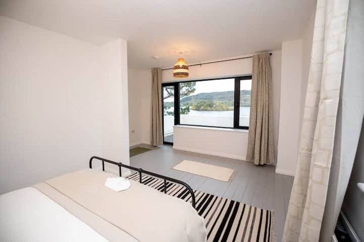 Ferienhaus für 10 Personen, mit Pool in County Clare