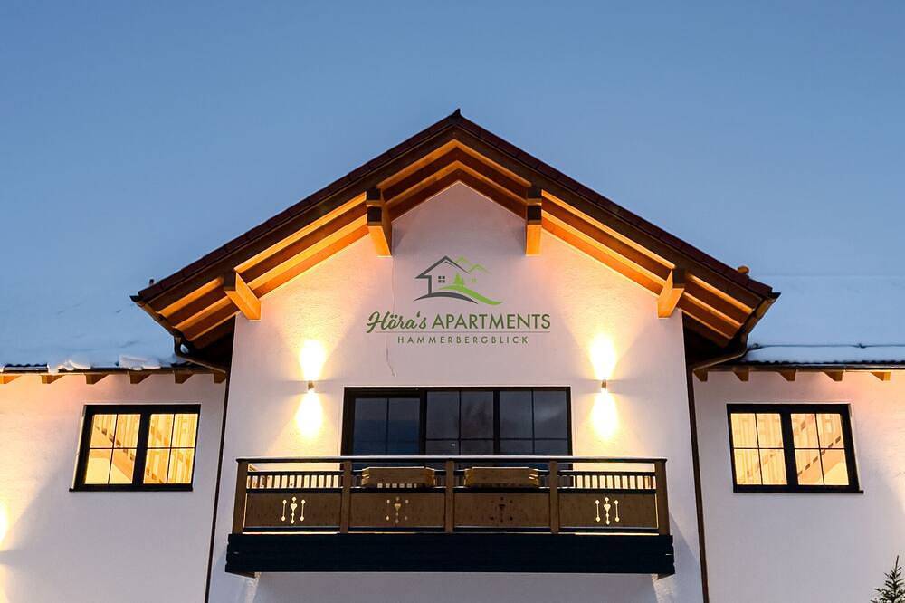 Ganze Wohnung, Exklusives Apartment rollstuhlgerecht barrierefrei in Münchberg, Landkreis Hof