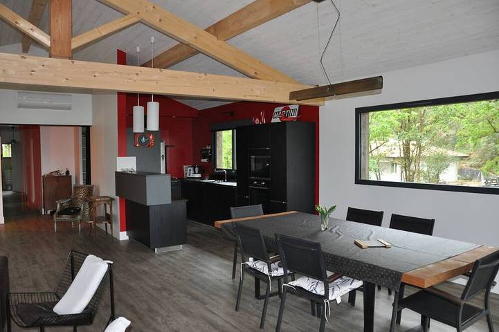 Location de vacances pour 8 personnes dans Saint-Girons-Plage