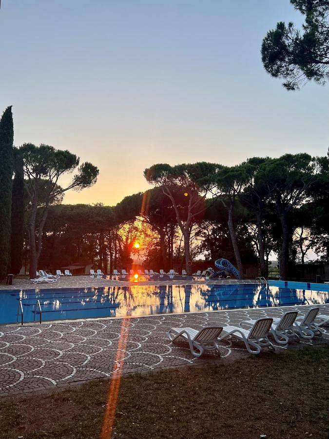 Casa vacanza per 6 persone, con Terrazza e Giardino nonché Piscina per bambini e Piscina a Aquileia