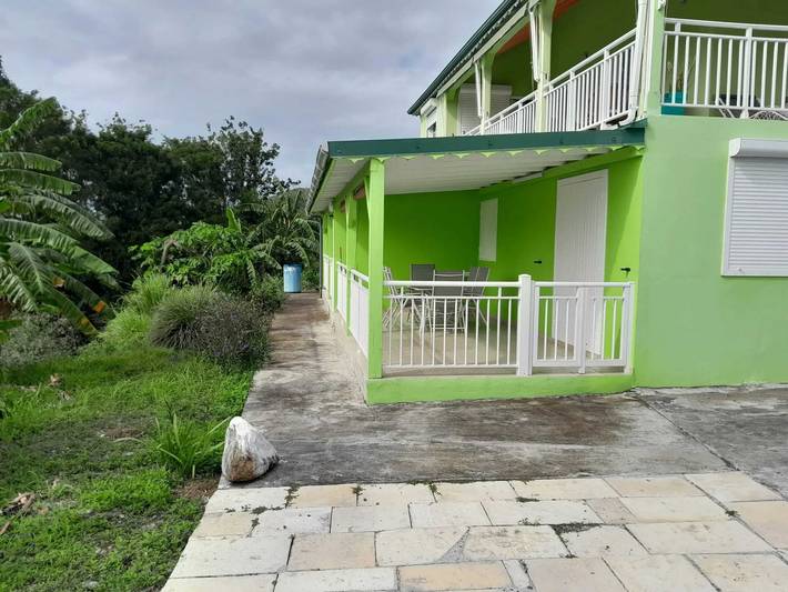 Location de vacances pour 4 personnes, avec terrasse à Bouillante