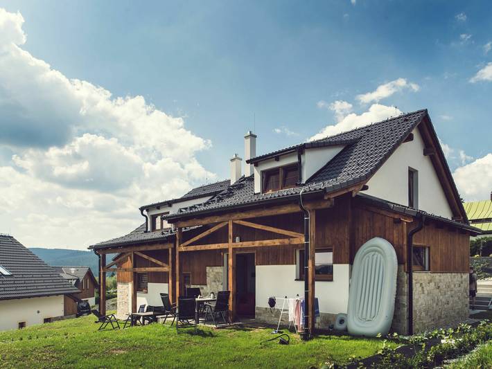 Ferienhaus für 5 Personen, mit Terrasse und Garten in Lipno