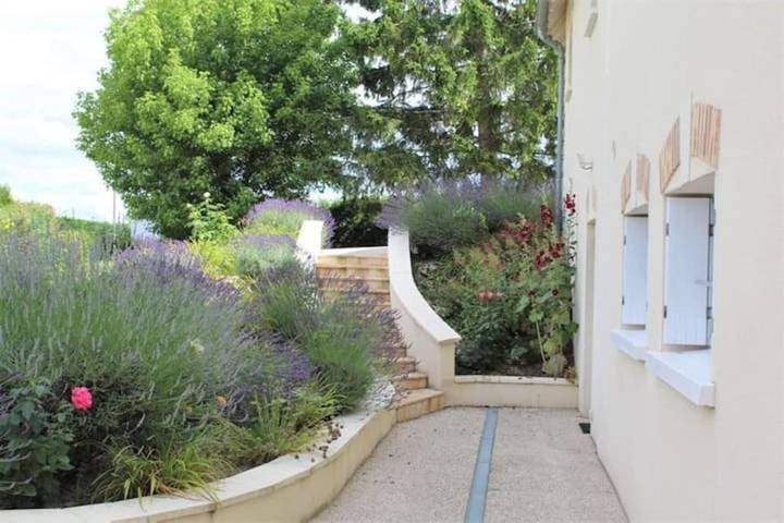 Location de vacances pour 15 personnes, avec vue ainsi que jardin et piscine à Cormeray (Loir-et-Cher) - 4